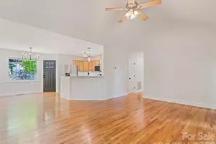 4 Leisure Wood Dr, Canton, NC 28716 - Photo 20
