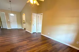 9329 Kendall Dr, Charlotte, NC 28214 - Photo 2