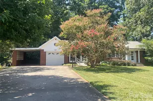 1099 Amherst Rd, Morganton, NC 28655 - Photo 1
