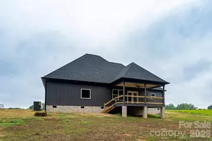 1007 Harrogate Dr, Bessemer City, NC 28016 - Photo 10