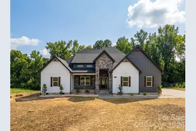 1007 Harrogate Drive, Bessemer City, NC 28016 - Photo 2