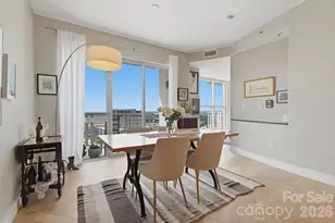 333 W Trade St, Charlotte, NC 28202 - Photo 8