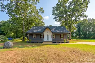3916 E Maiden Rd, Maiden, NC 28650 - Photo 2