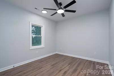 3916 E Maiden Road, Maiden, NC 28650 - Photo 32