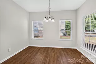 4711 Craigmoss Ln, Charlotte, NC 28278 - Photo 8