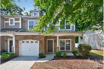 4711 Craigmoss Lane, Charlotte, NC 28278 - Photo 1