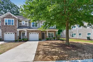 4711 Craigmoss Ln, Charlotte, NC 28278 - Photo 2
