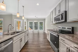 4669 Grooms Rd, Reidsville, NC 27320 - Photo 14