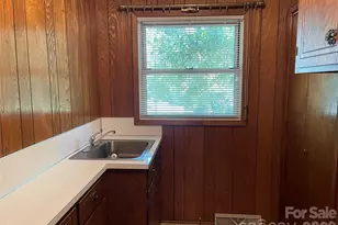 920 Page St, Mount Pleasant, NC 28124 - Photo 6