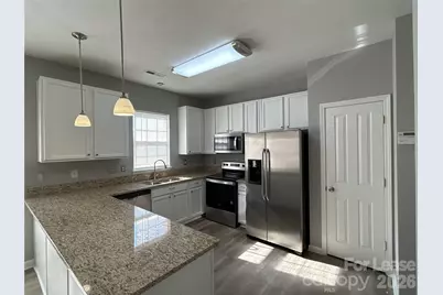 1301 Rising Oak Drive, Charlotte, NC 28206 - Photo 6