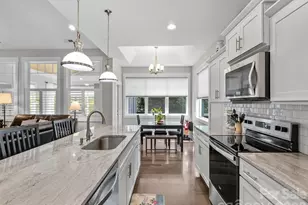 76 S Anvil Ave, Hendersonville, NC 28792 - Photo 8