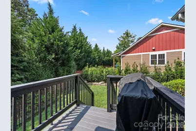 76 S Anvil Avenue, Hendersonville, NC 28792 - Photo 16