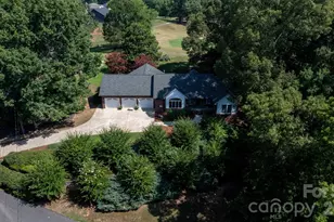151 Harbourtown Dr, Kings Mountain, NC 28086 - Photo 2