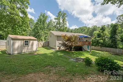 32 Beechwood Lakes Drive, Hendersonville, NC 28792 - Photo 18