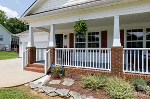 1507 Meadow Glen Ln, Rock Hill, SC 29730 - Photo 4