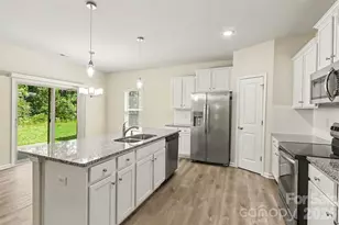 7319 Neal Rd, Charlotte, NC 28262 - Photo 4