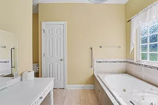 3563 Wandering Ln NE, Hickory, NC 28601 - Photo 26