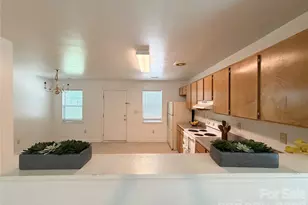 3125 Amay James Ave, Charlotte, NC 28208 - Photo 12