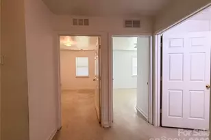 3125 Amay James Ave, Charlotte, NC 28208 - Photo 18
