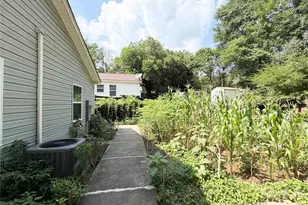 3125 Amay James Ave, Charlotte, NC 28208 - Photo 32