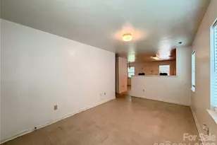 3125 Amay James Ave, Charlotte, NC 28208 - Photo 8