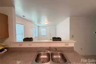 3125 Amay James Ave, Charlotte, NC 28208 - Photo 10