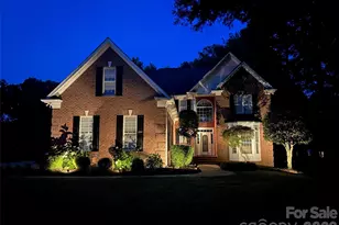 5210 Addington Ct, Charlotte, NC 28277 - Photo 2