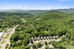 7 Winters Edge Ln, Asheville, NC 28803 - Photo 2