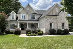 202 Tallow Tree Ct, Waxhaw, NC 28173 - Photo 2