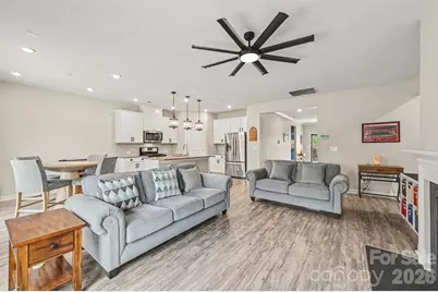 9330 Festival Way, Charlotte, NC 28215 - Photo 6