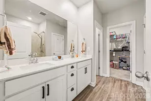 9330 Festival Wy, Charlotte, NC 28215 - Photo 12