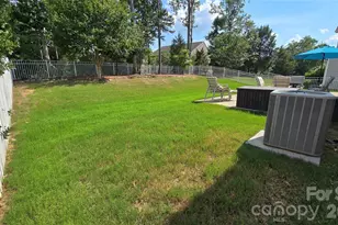 1005 Wainscott Dr, Waxhaw, NC 28173 - Photo 18