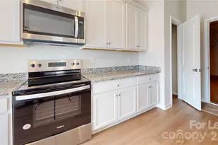 2118 Transatlantic Ave, Charlotte, NC 28215 - Photo 10