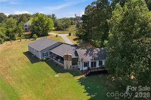 4750 Lazy Ln, Lake Norman of Catawba, NC 28037 - Photo 12