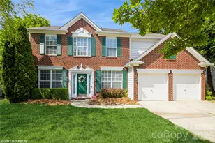 5743 Cambridge Bay Dr, Charlotte, NC 28269 - Photo 1