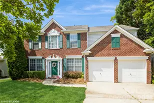 5743 Cambridge Bay Dr, Charlotte, NC 28269 - Photo 2