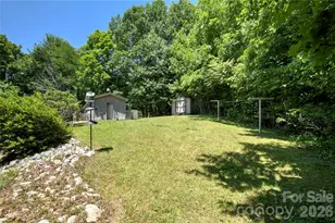 498 Broad Branch Rd, Bakersville, NC 28705 - Photo 26
