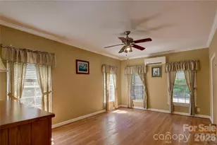 498 Broad Branch Rd, Bakersville, NC 28705 - Photo 10