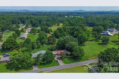 137 Liberty Church Road, Taylorsville, NC 28681 - Photo 4