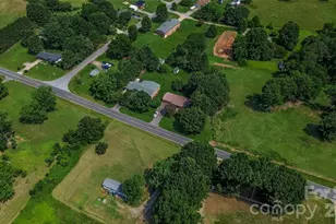 137 Liberty Church Rd, Taylorsville, NC 28681 - Photo 8