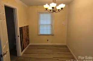 1108 2nd St SE, Conover, NC 28613 - Photo 4