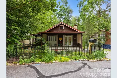 23 Leatherwood Lane, Hendersonville, NC 28739 - Photo 2