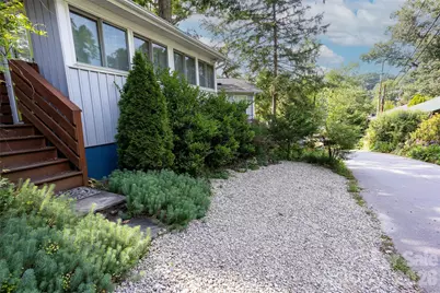 24 Rhododendron Drive, Asheville, NC 28805 - Photo 2