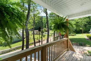 98 Dryid Hill Rd, Swannanoa, NC 28778 - Photo 4