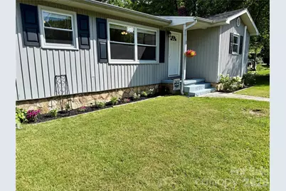 363 Killian Street, Waynesville, NC 28786 - Photo 1