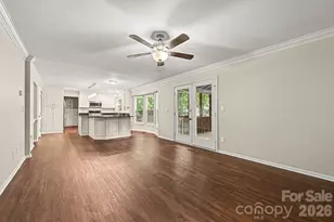 2517 Jaywick Ln, Matthews, NC 28105 - Photo 10