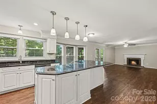 2517 Jaywick Ln, Matthews, NC 28105 - Photo 8