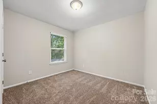 2517 Jaywick Ln, Matthews, NC 28105 - Photo 16