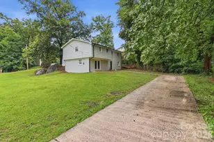361 Sleepy Hollow Rd, Charlotte, NC 28217 - Photo 26