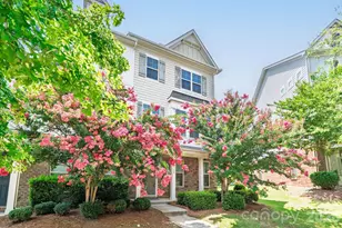 9348 Ainslie Downs St, Charlotte, NC 28273 - Photo 2